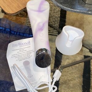 Tru Ritual  Facial Cleansing Brush with Heat